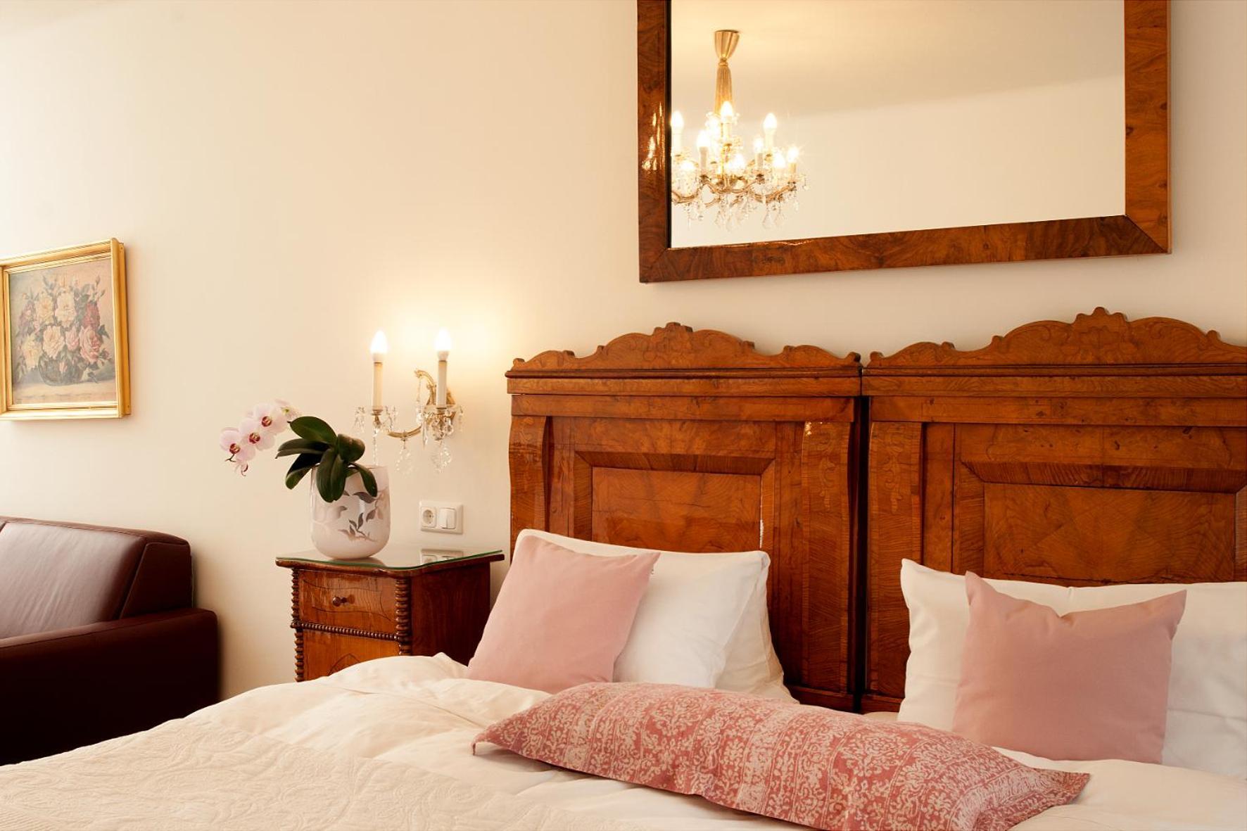 Austria Classic Hotel Wolfinger - Hauptplatz ลินซ์ ภายนอก รูปภาพ