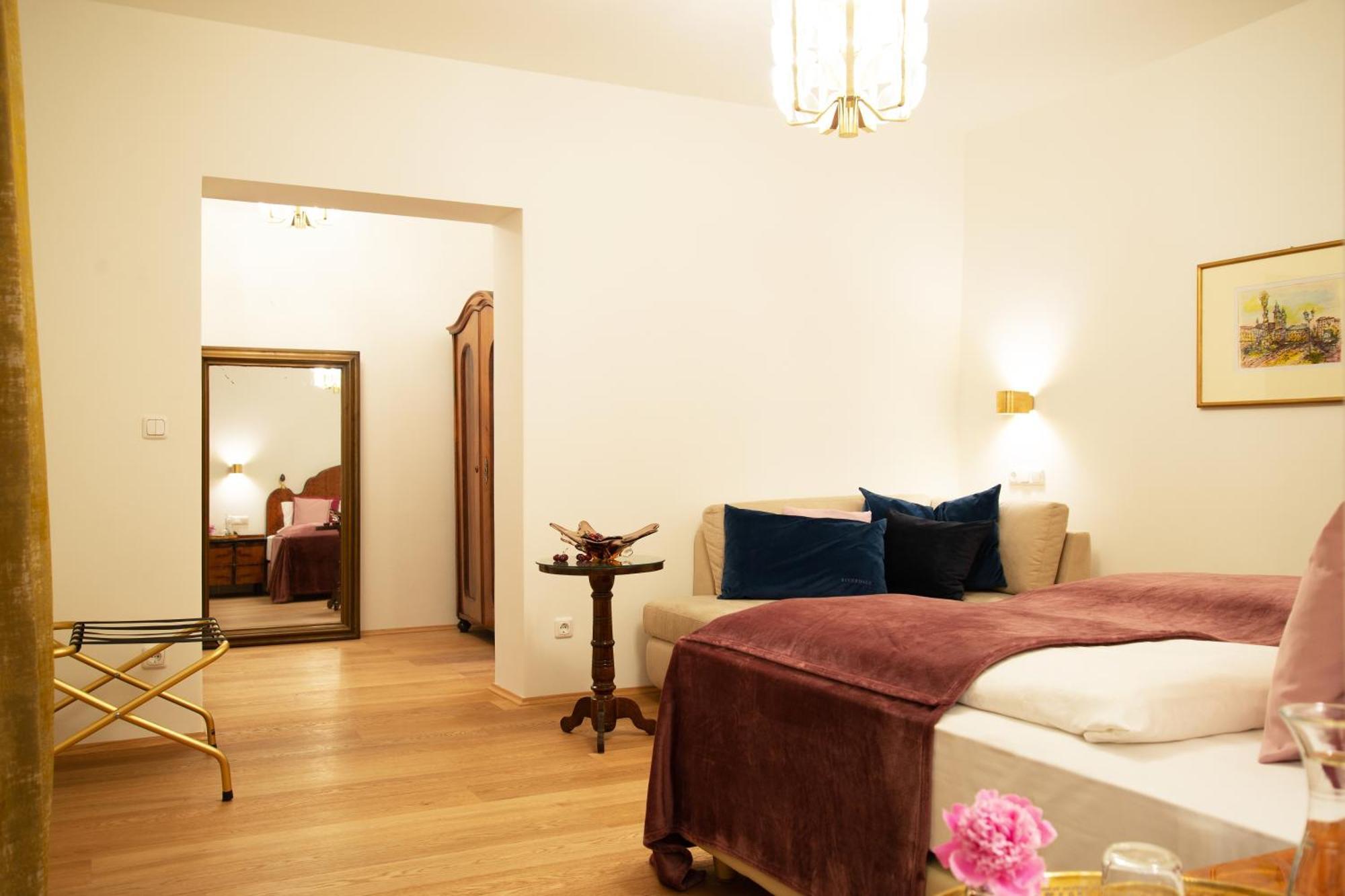 Austria Classic Hotel Wolfinger - Hauptplatz ลินซ์ ภายนอก รูปภาพ
