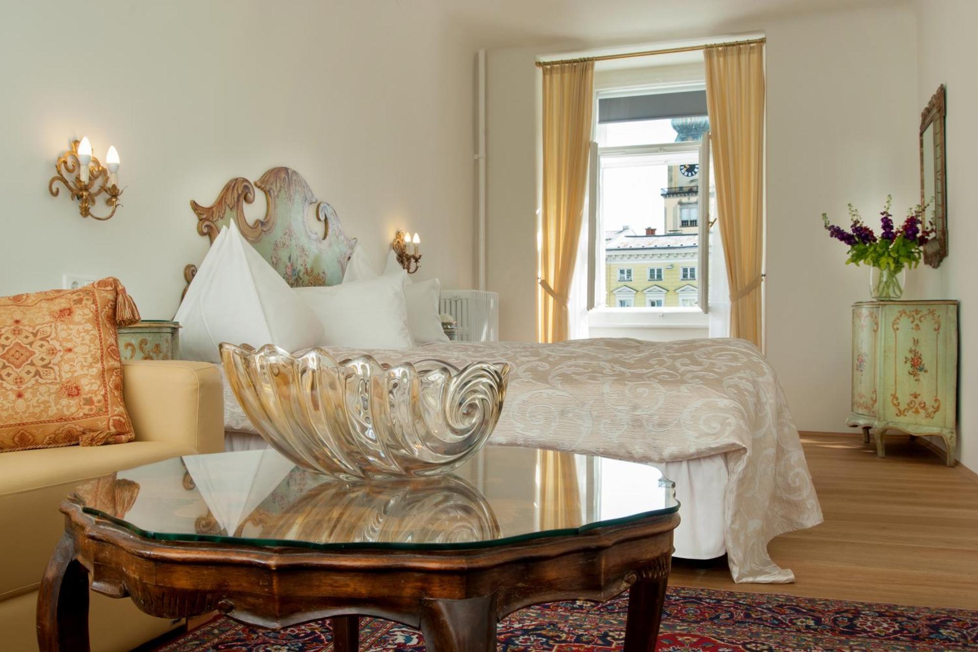 Austria Classic Hotel Wolfinger - Hauptplatz ลินซ์ ภายนอก รูปภาพ