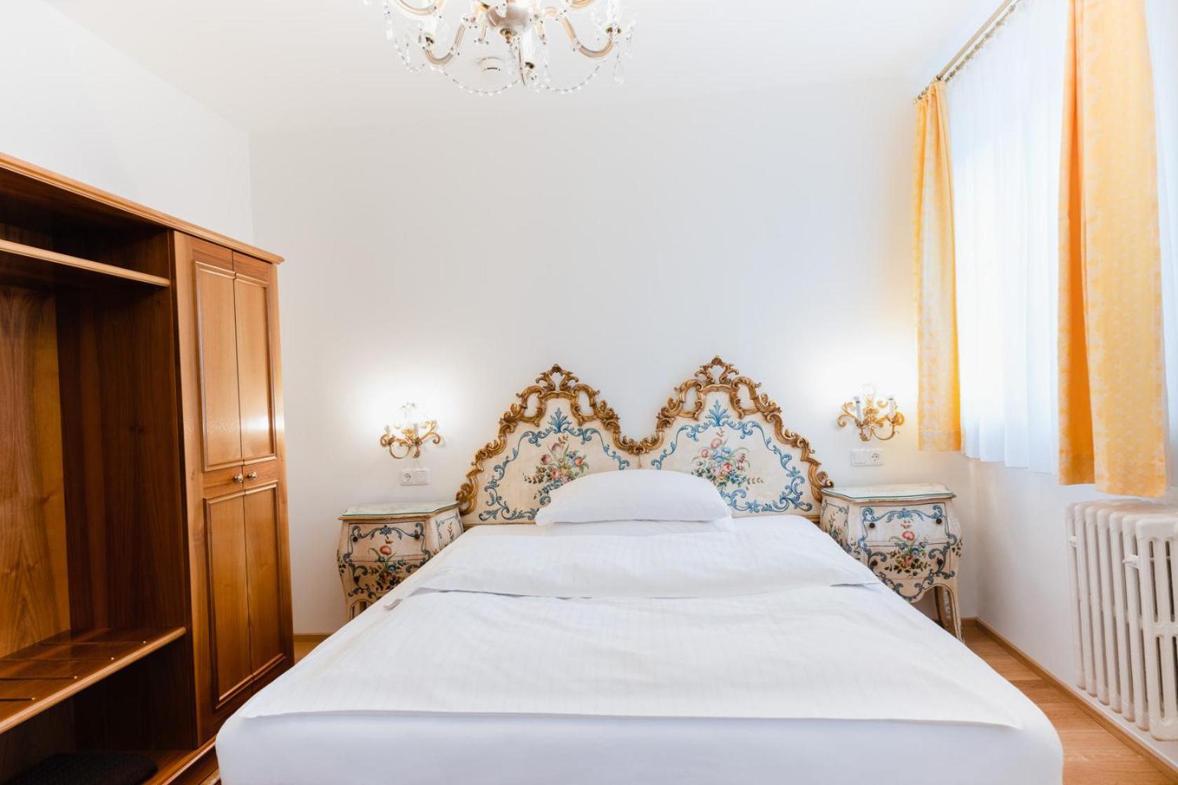 Austria Classic Hotel Wolfinger - Hauptplatz ลินซ์ ภายนอก รูปภาพ