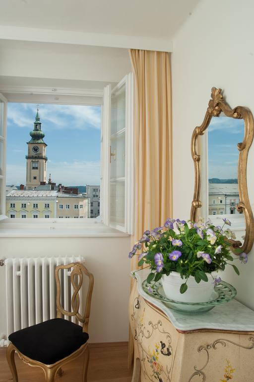 Austria Classic Hotel Wolfinger - Hauptplatz ลินซ์ ภายนอก รูปภาพ